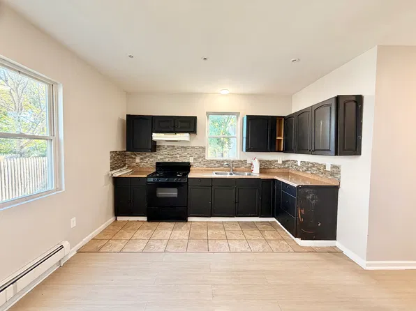 558 Columbia Ave, Millville, NJ