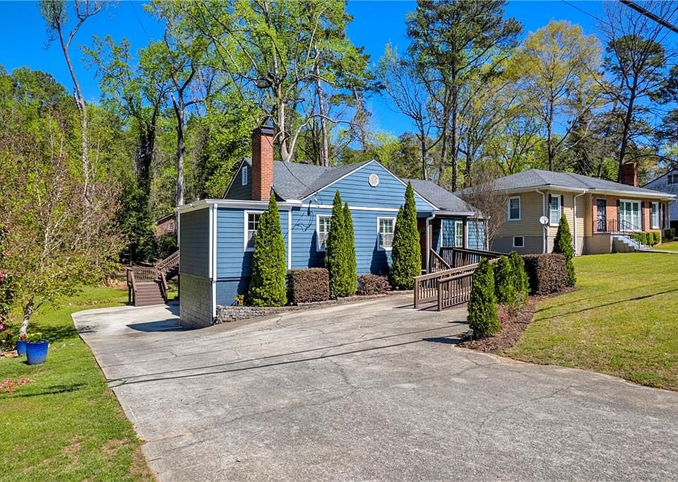1st image of 2035 Beecher Rd SW
