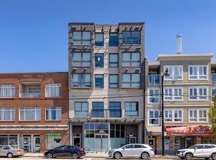 2551 Kingsway #404, Vancouver, BC V5R 5H3