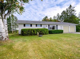 14231 14th Rd, Garden, MI 49835