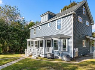 28 Waltham St #B, Maynard, MA 01754