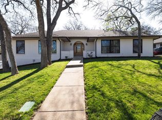 2109 Prestonwood Dr, Arlington, TX 76012