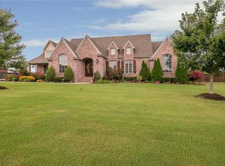 303 Timber Ridge St, Cave Springs, AR 72718