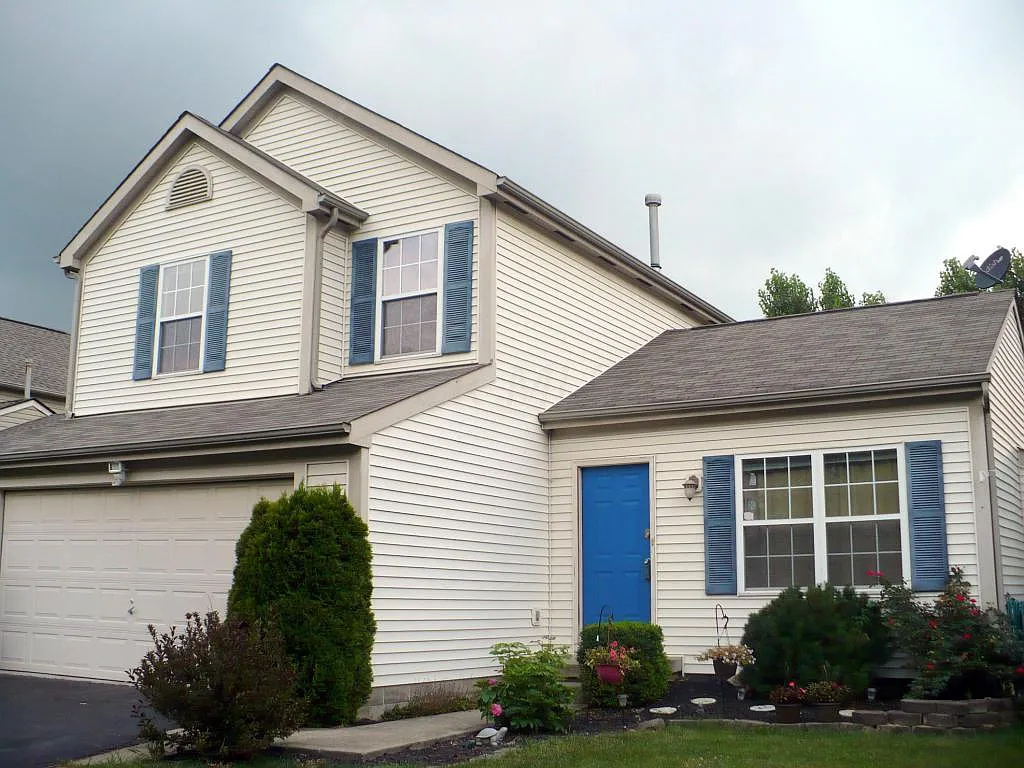 384 Kestrel Dr photo 1