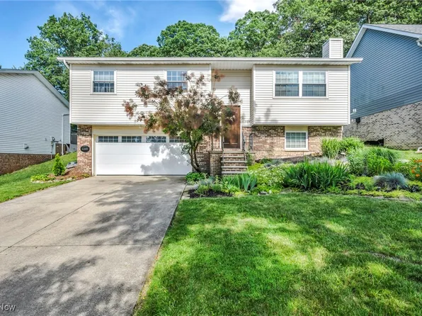 6349 S Park Blvd, Parma, OH 44134
