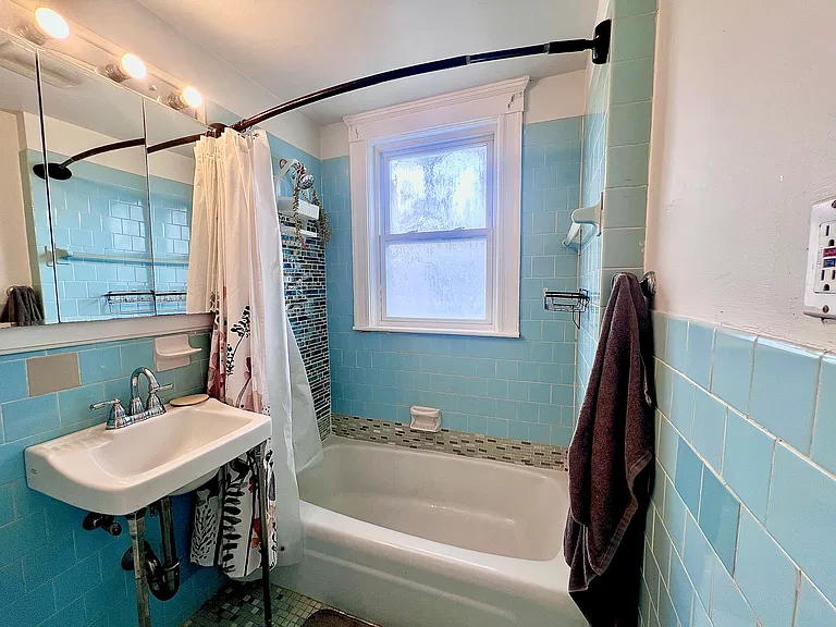33 Oakland Rd #2 — Photo 19