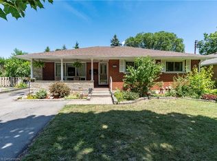 104 Boniface Ave, Kitchener, ON N2C 1L9