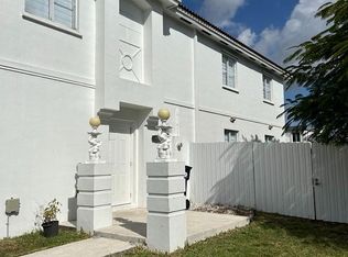 13529 SW 262nd St, Homestead, FL 33032