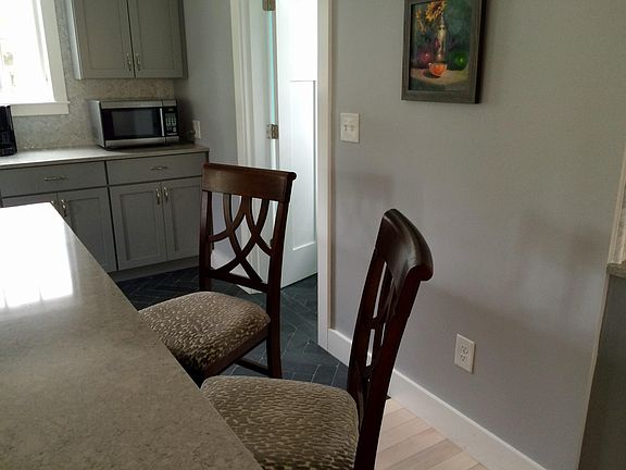 Counter seating in kitchen area