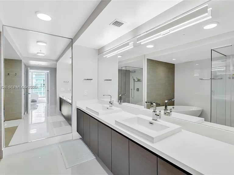 300 Sunny Isles Blvd #4-2006 — Photo 21