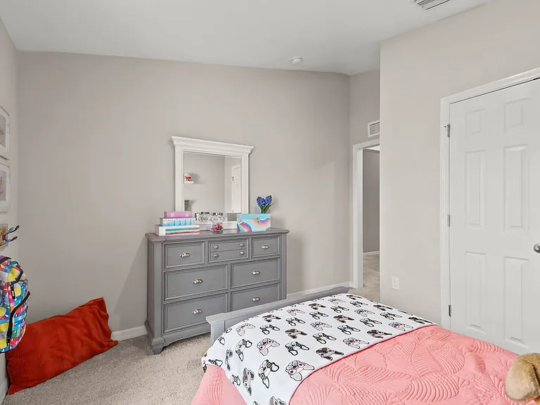 5945 Slate Rock Dr — Photo 5
