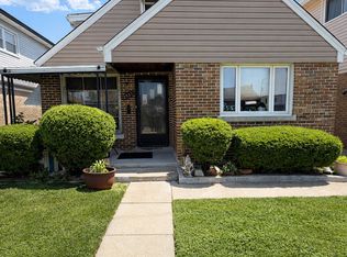 1531 N 24th Ave, Melrose Park, IL 60160