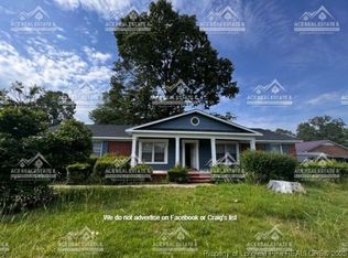 5223 Foxfire Rd, Fayetteville, NC 28303