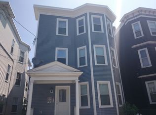 14 Raven St, Dorchester, MA 02125