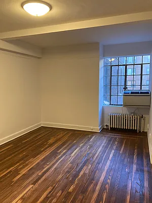 Rented by Steven Corcoran Real Estate | media 3
