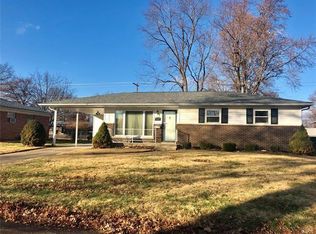 43 Dale Allen Dr, Belleville, IL