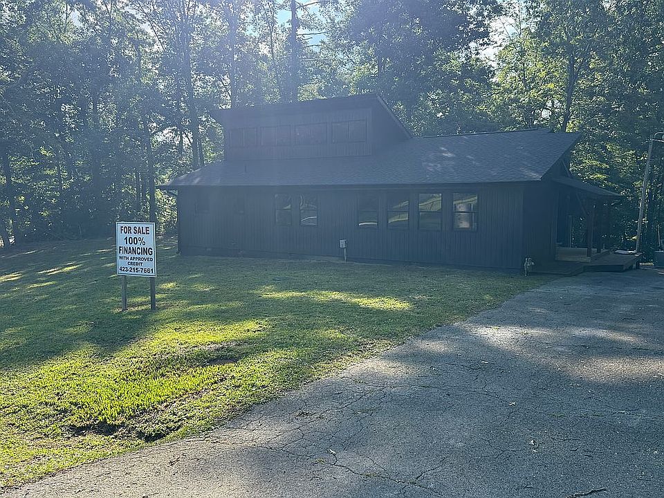 1st image of 304 Coffee Dr