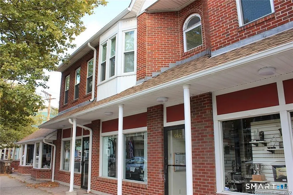 1 bed, 1.0 bath, 1000 sqft, $1,750 — Photo 1