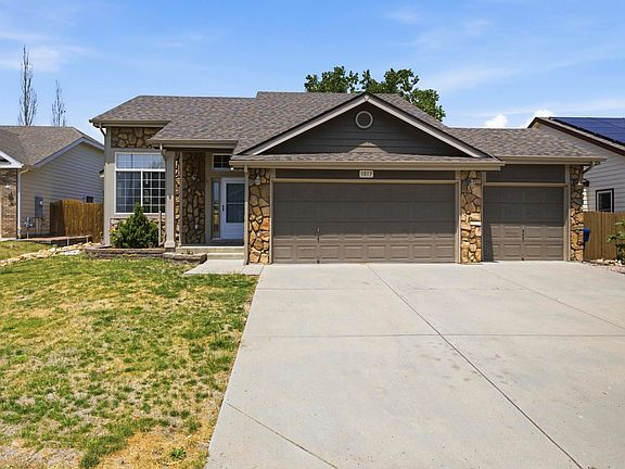 2nd image of 1817 Chesapeake Cir