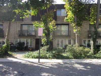 200 Hilton Ave, Hempstead, NY, 11550
