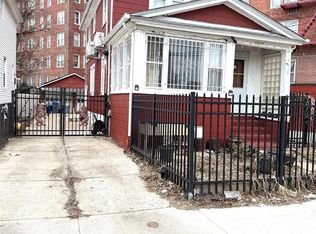 9418 225th St, Queens Village, NY 11428