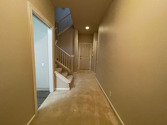 4th image of 1901 22nd St #1905