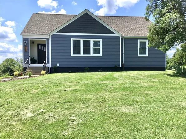 208 Melrose St, New Haven, MO 63068