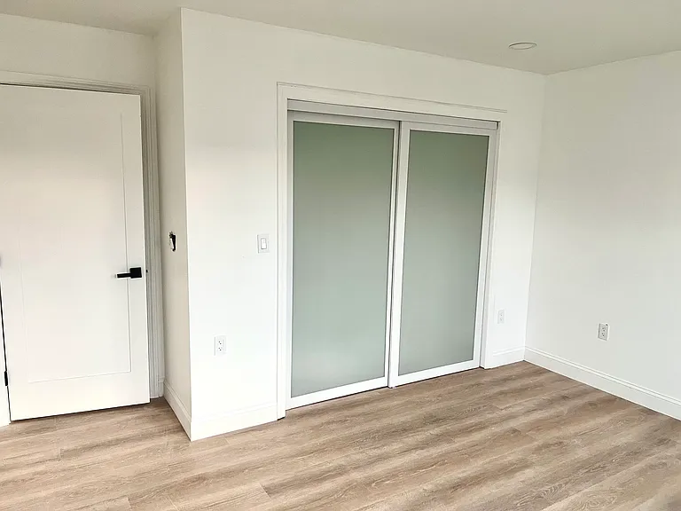 88 N 16th St #2 — Photo 9