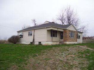 737 N Convict Park, Owingsville, KY 40360