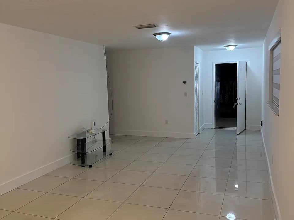 3024 NW 55th St
