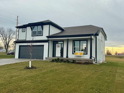 15501 Lakeside Dr, Basehor, KS, 66007