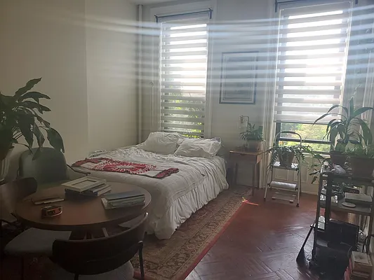 Rented by BLS Realty | media 17