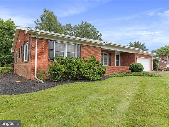 2nd image of 47 Picture Mountain Dr