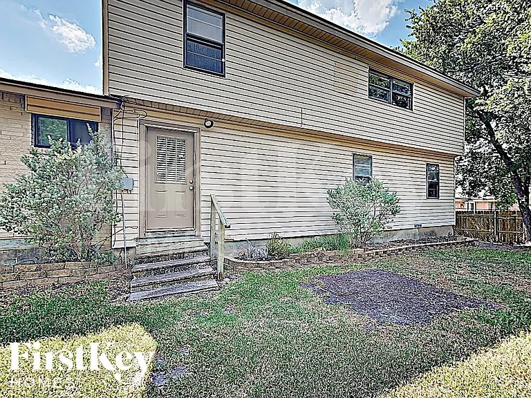 13630 Onyx Ln — Photo 15