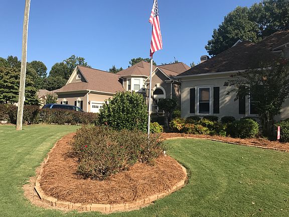 3rd image of 603 Villa Estates Ln