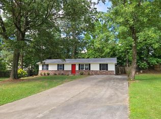 204 Woodpark Dr, Dalton, GA 30721