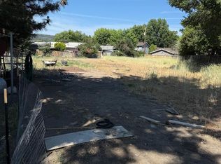 30 Upland St, Susanville, CA 96130