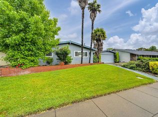 4804 F Pkwy, Sacramento, CA 95823