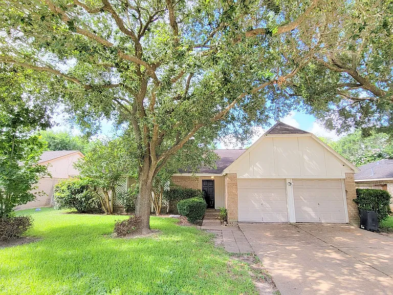 19407 Spanish Needle Dr — Photo 2