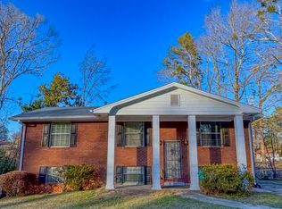 1273 Shoreham Dr, College Park, GA 30349