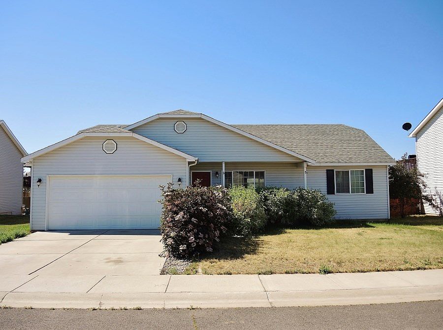 1st image of 422 E Connie Ray Ave