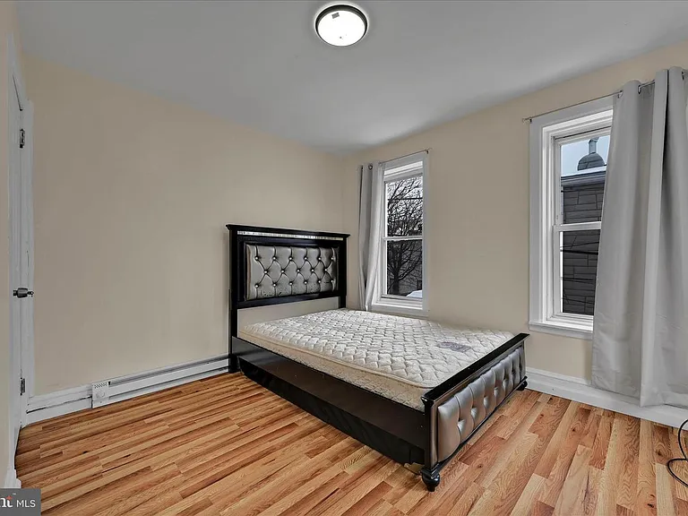 641R Bingaman St — Photo 13