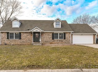 5056 Glenmore Rd, Anderson, IN 46012
