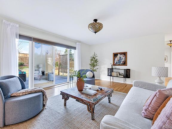 3rd image of 2145 Myrtlewood Lane