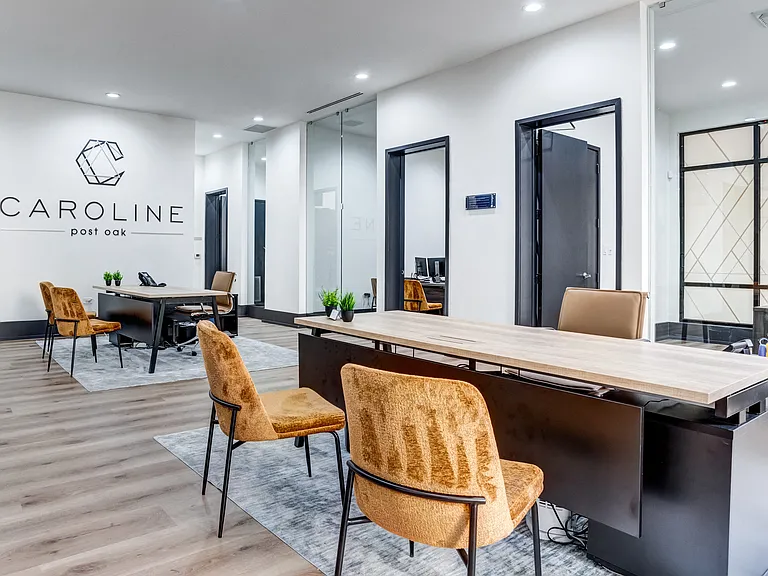 Caroline Post Oak — Photo 17
