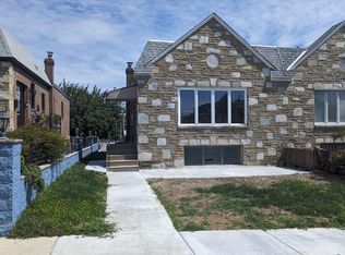 2327 Afton St, Philadelphia, PA 19152