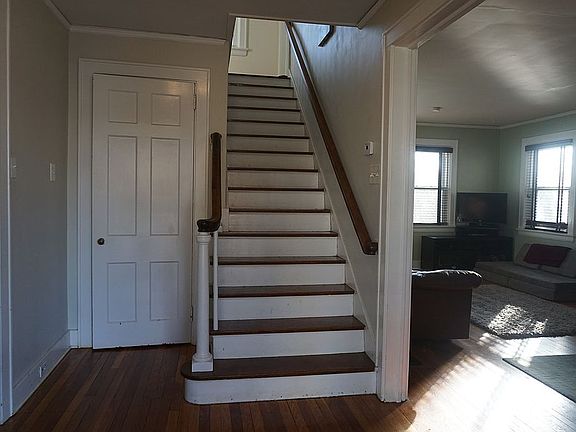 Hardwood floor throughout