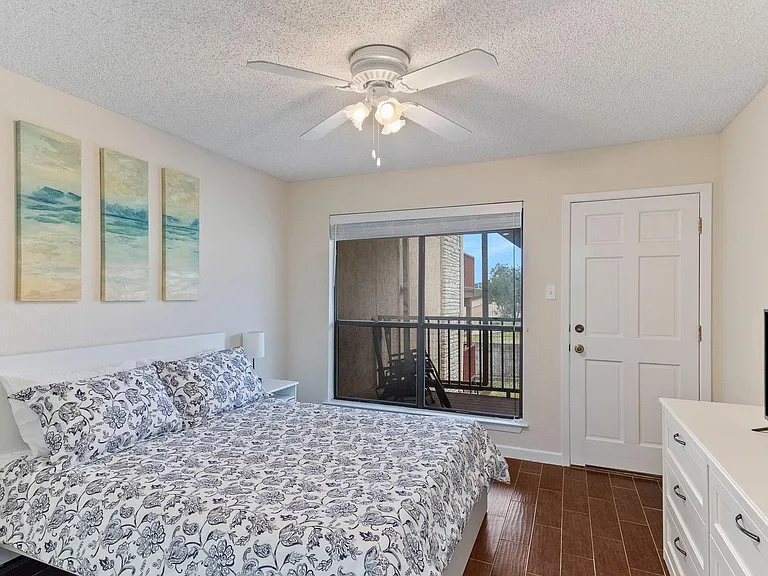 116 Campbell Dr #7 — Photo 9