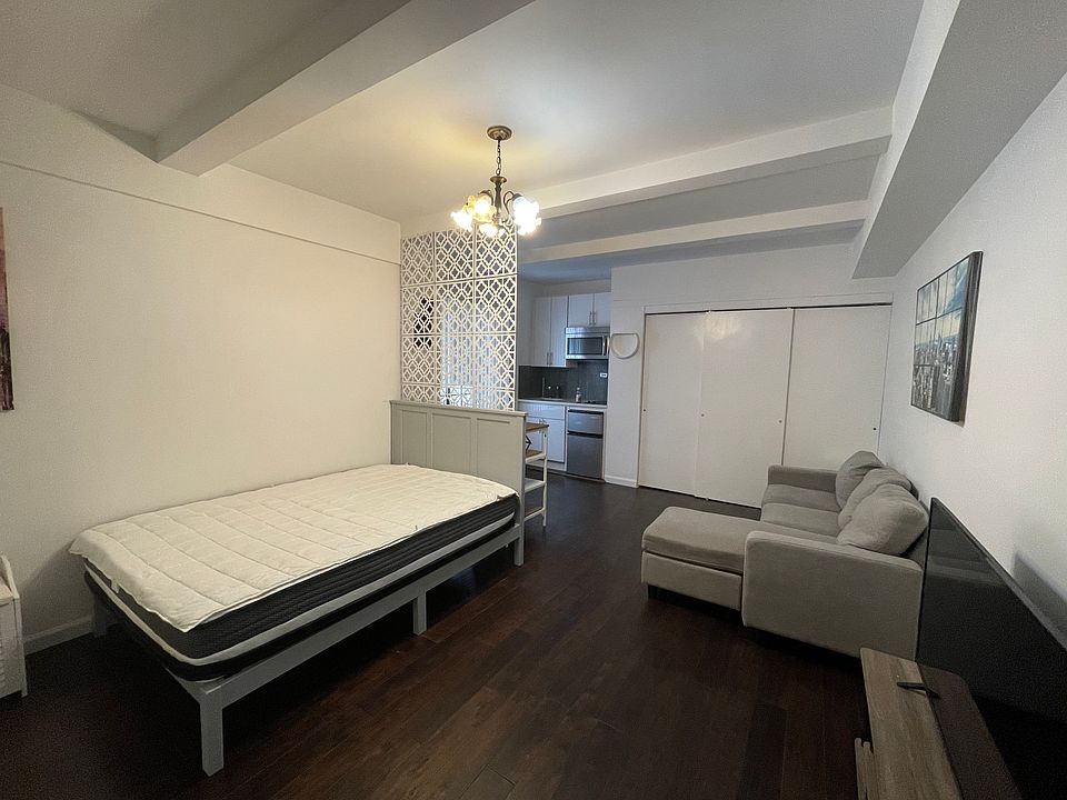 1st image of 45 Tudor City Pl APT 506
