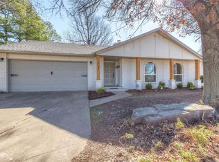 701 S 31st St, Broken Arrow, OK 74014